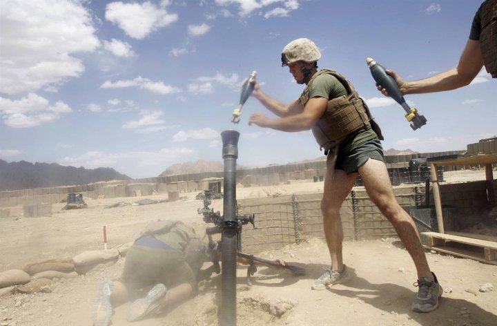 Marine Corps Silkies Mortars Marine Corps Silkies in battle