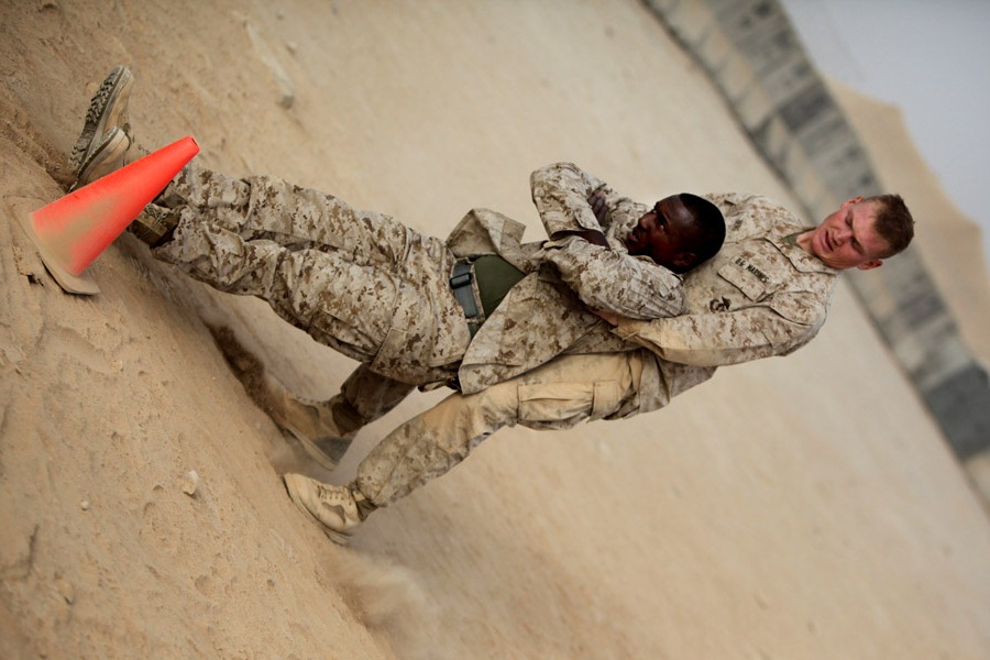 Buddy_Drag_USMC Example Buddy Drag